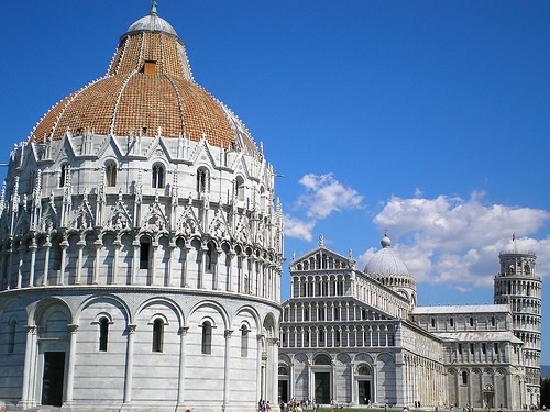 pisa turismo cultura mare foto